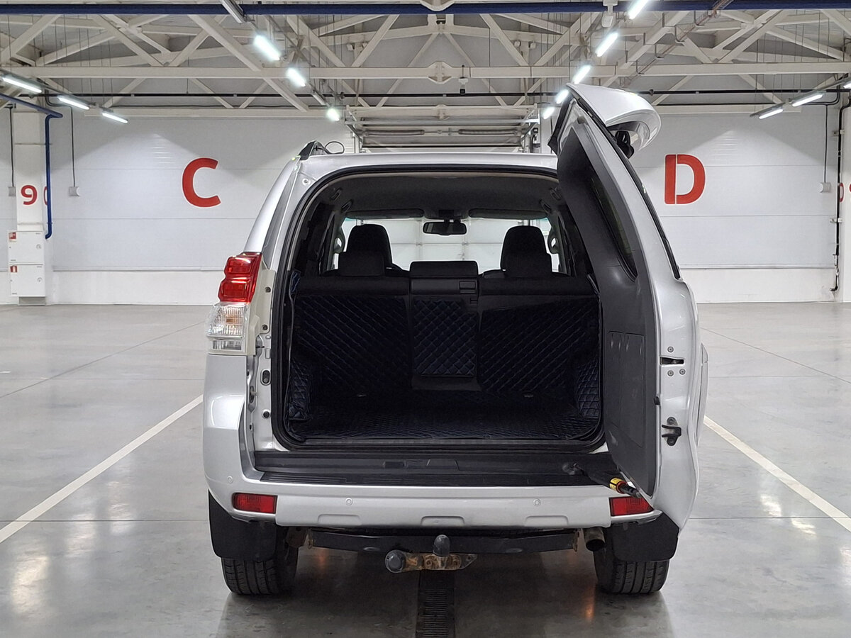 Toyota Land Cruiser Prado 2012 года с пробегом. Фото: #9