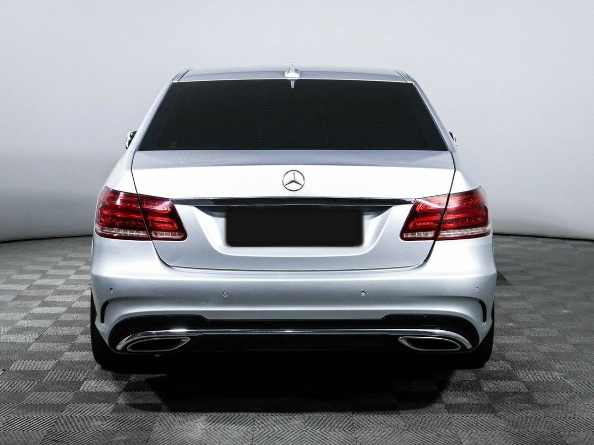 Mercedes-Benz E-Класс 2015 года с пробегом. Фото: #4