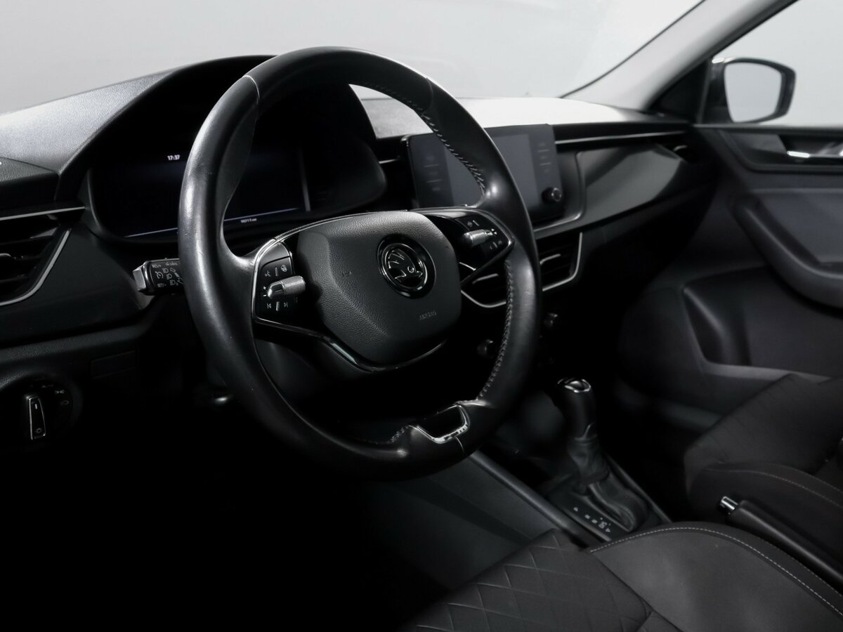 Б/У Шкода Рапид 2021 года. Фото: #10