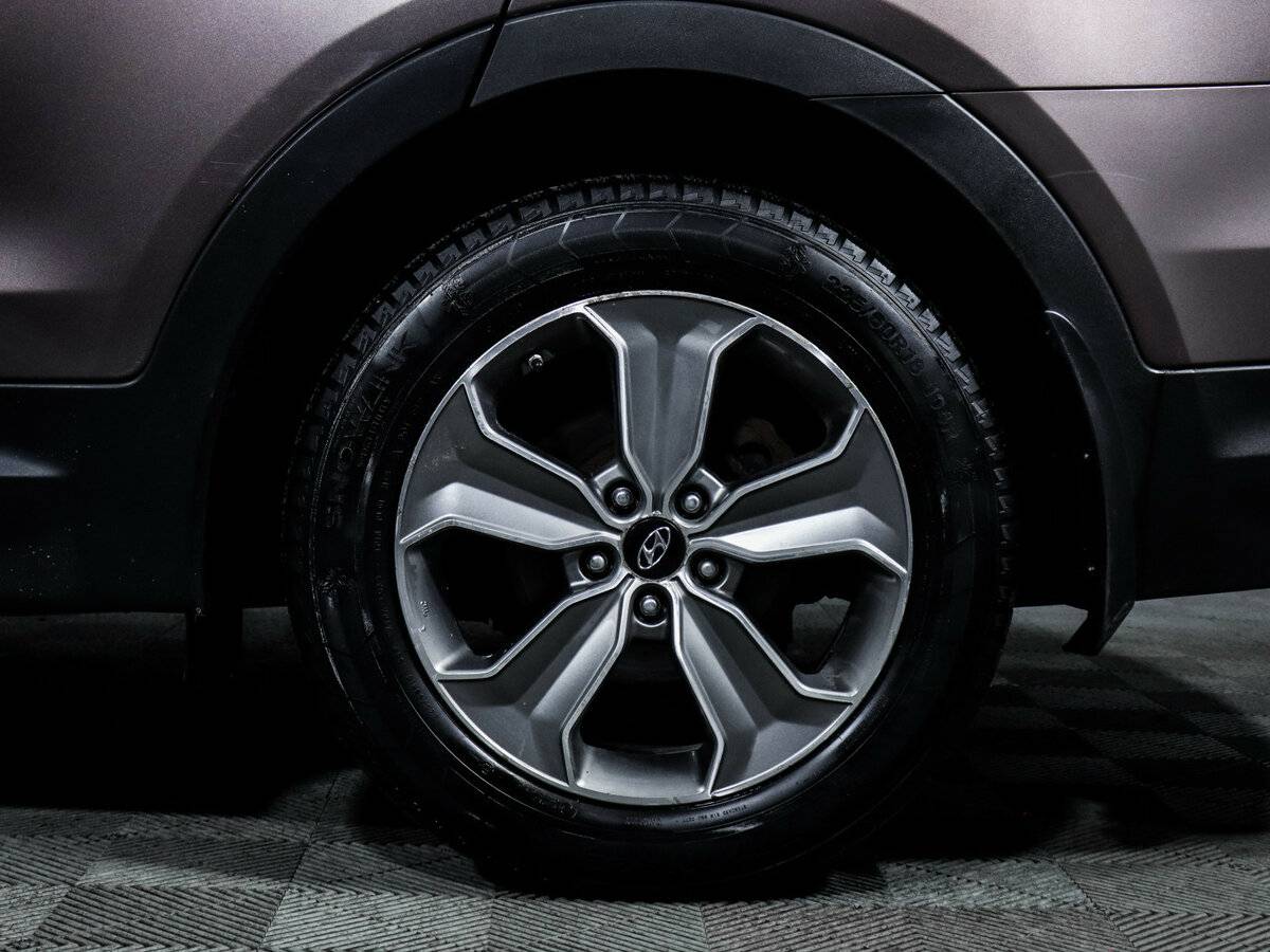 Б/У Хендай Санта Фе 2014 года. Фото: #14