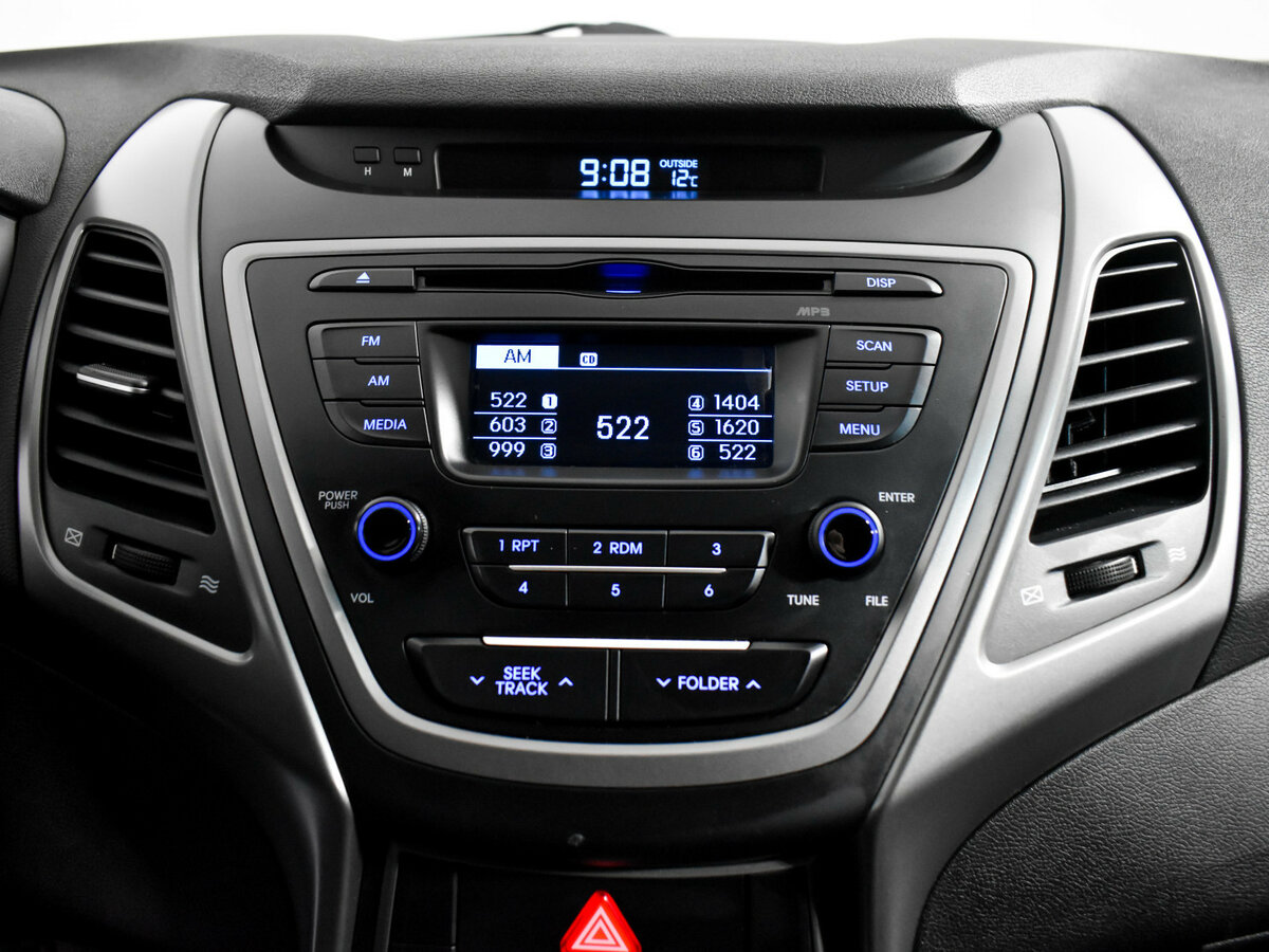 Б/У Хендай Елантра 2015 года. Фото: #13