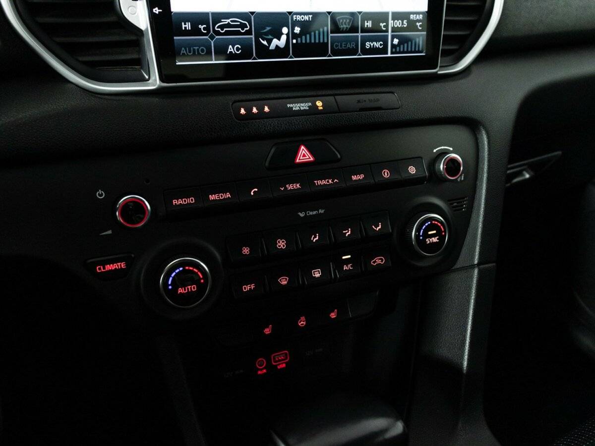 Б/У Киа Спортейдж 2016 года. Фото: #15