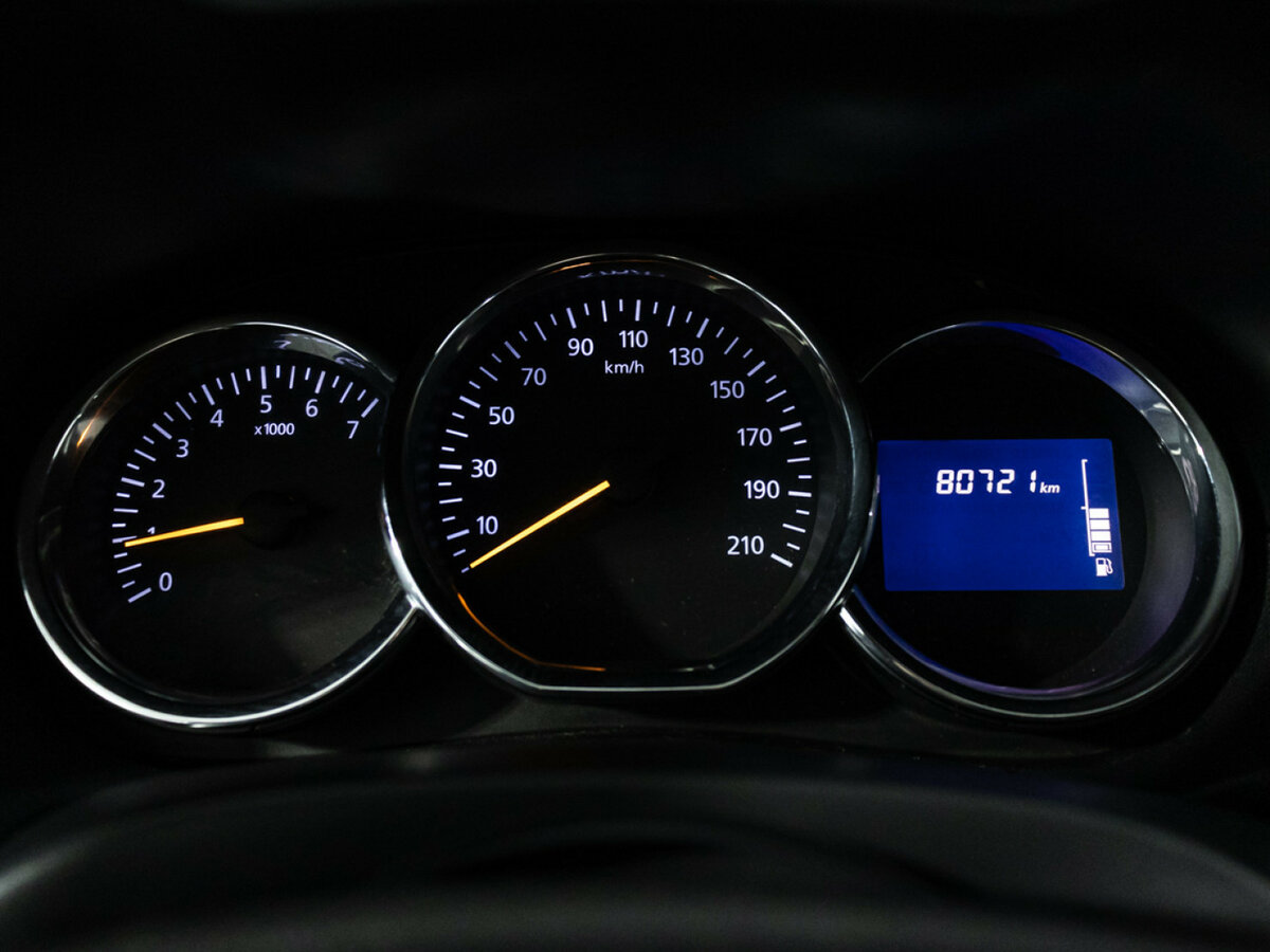 Б/У Рено Дастер 2017 года. Фото: #11