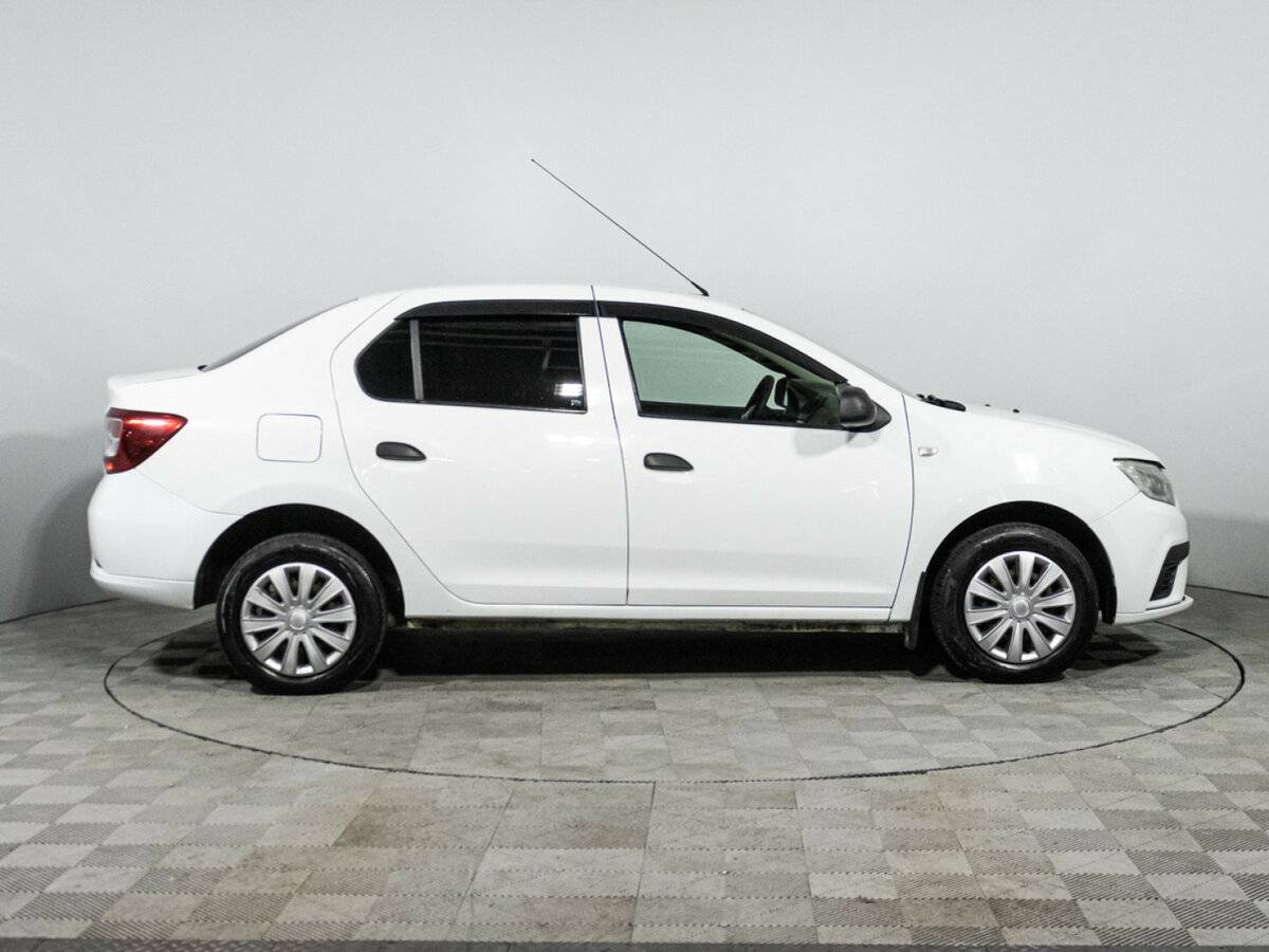 Б/У Рено Логан 2019 года. Фото: #3