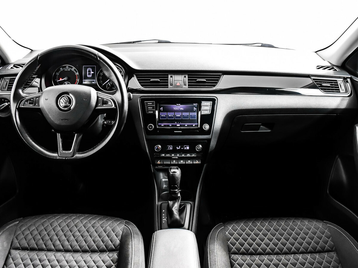 Б/У Шкода Рапид 2018 года. Фото: #8