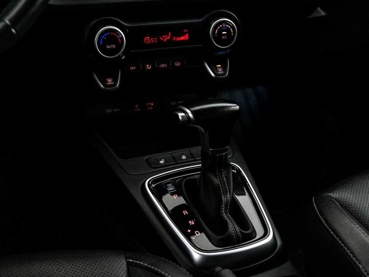 Б/У Киа Рио 2020 года. Фото: #11