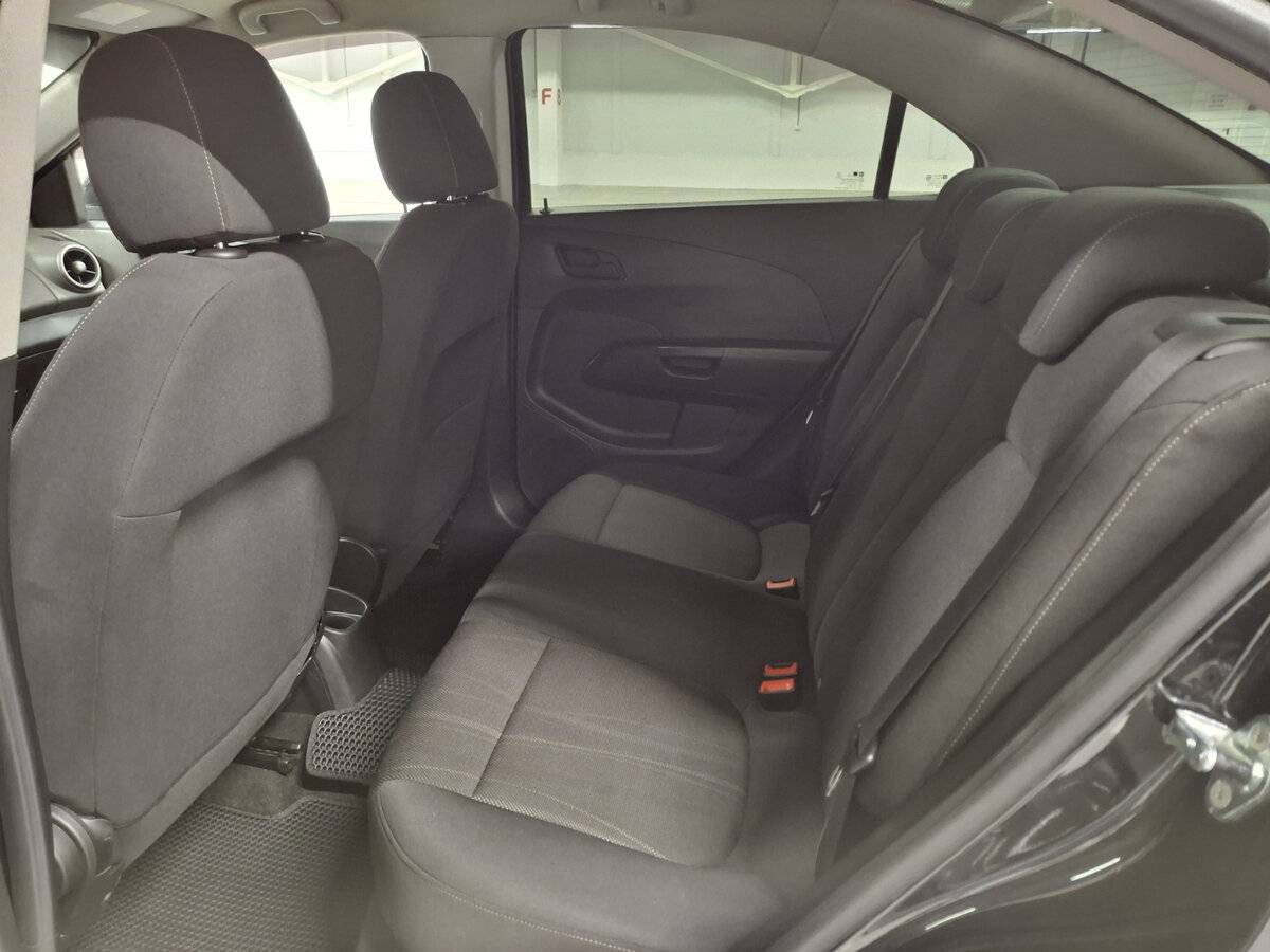 Б/У Шевроле Авео 2012 года. Фото: #11