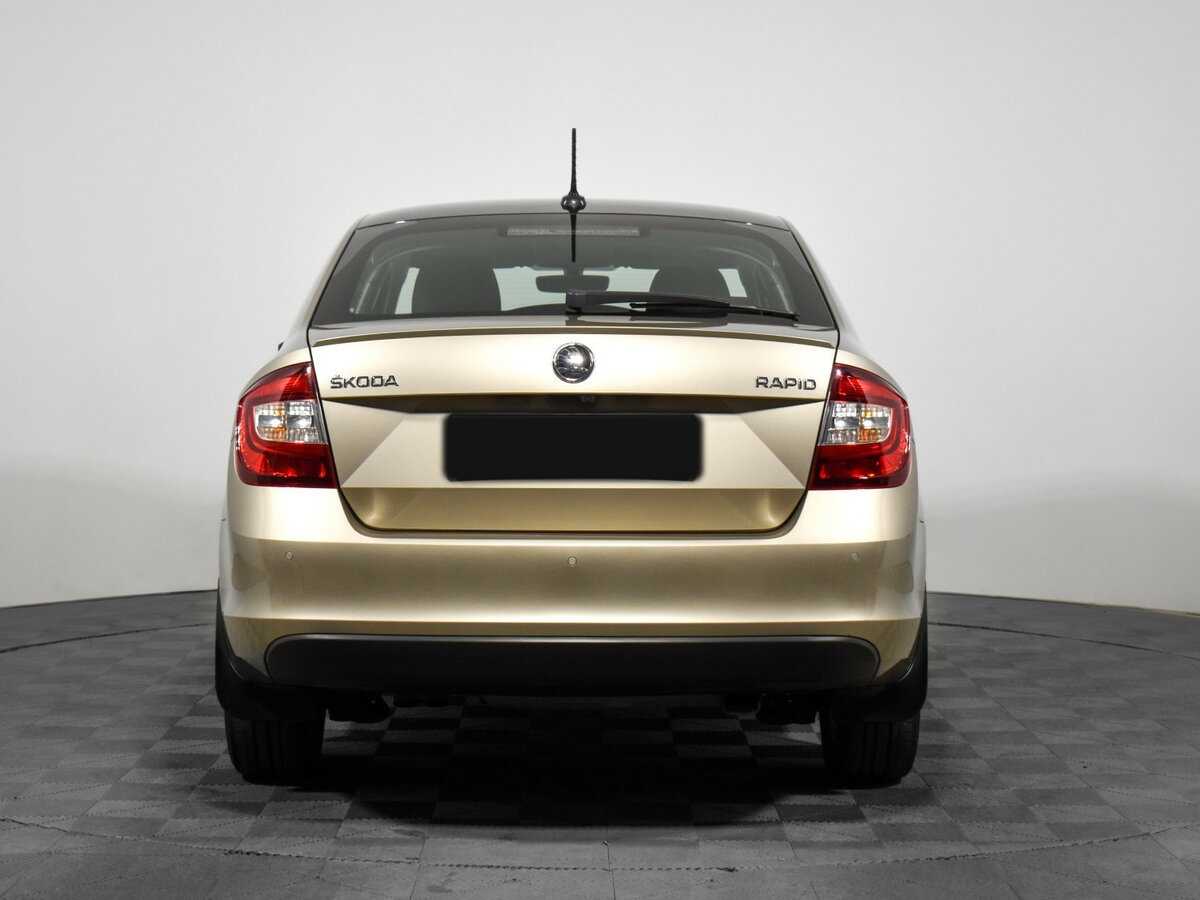 Б/У Шкода Рапид 2019 года. Фото: #5