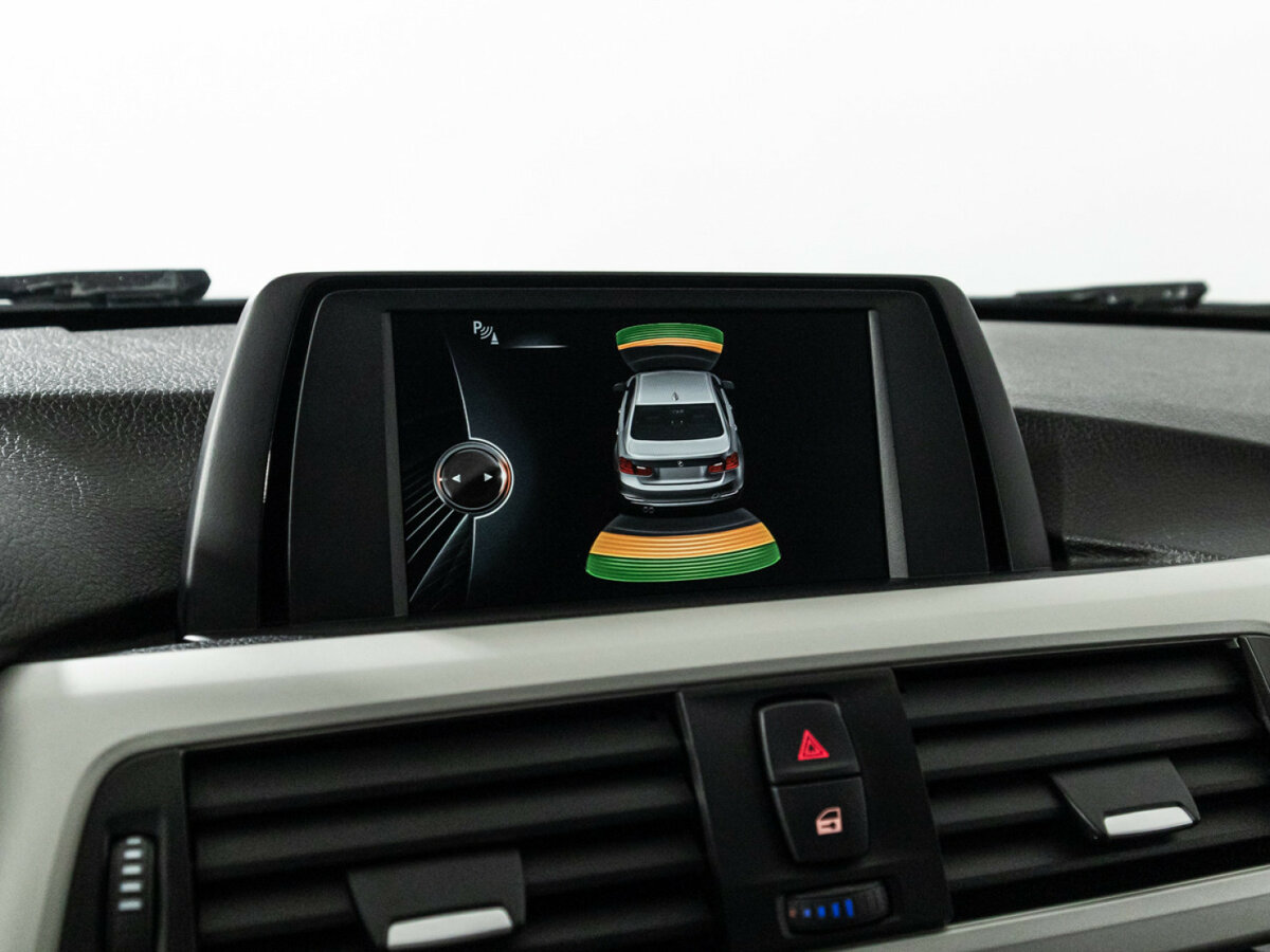 BMW 3 серии 2017 года с пробегом. Фото: #14