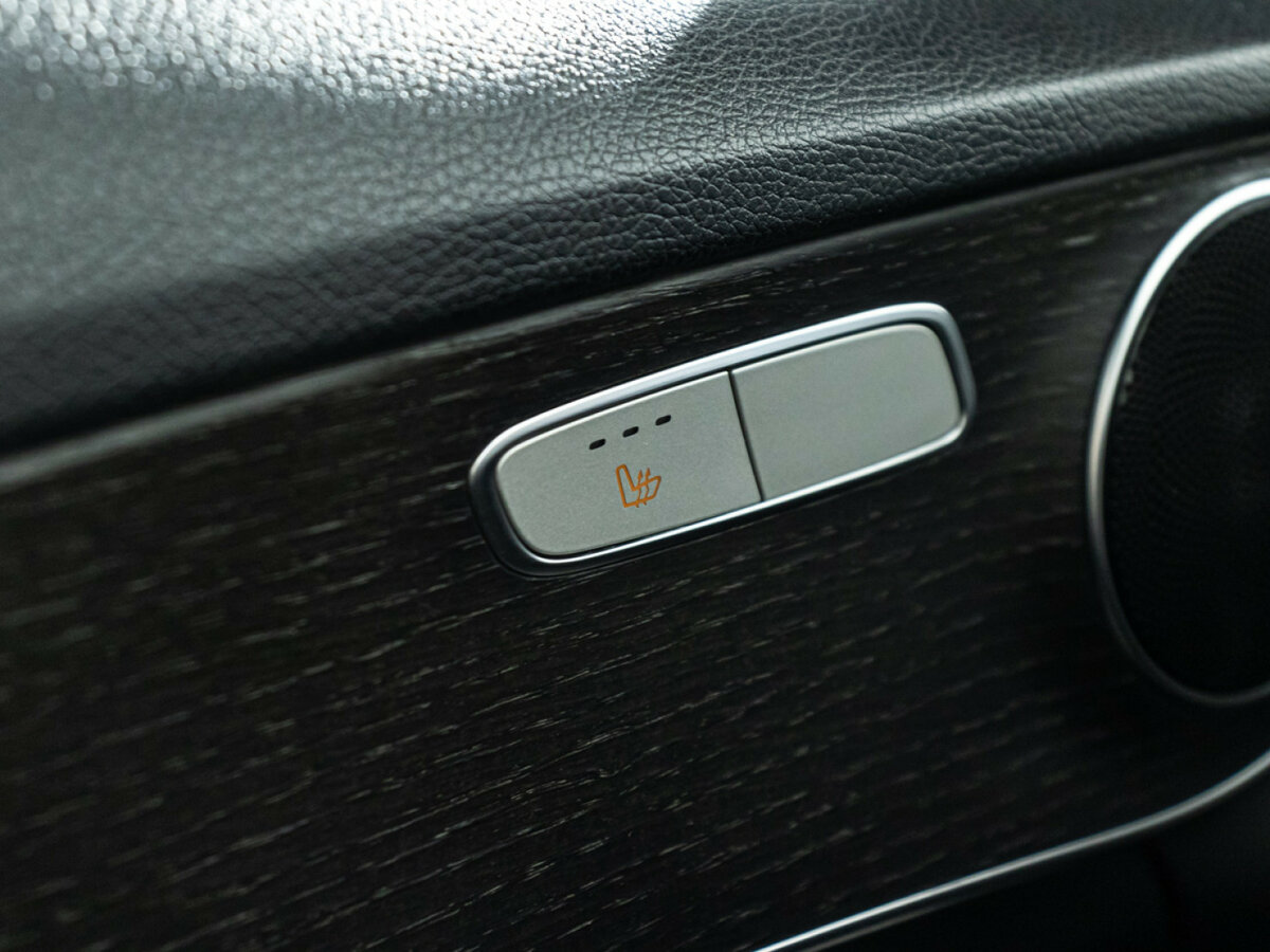 Mercedes-Benz C-Класс 2018 года с пробегом. Фото: #19