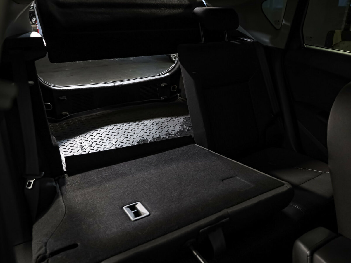 Б/У Опель Астра 2014 года. Фото: #19