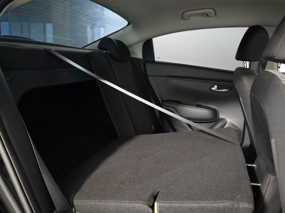 Б/У Киа Рио 2017 года. Фото: #13