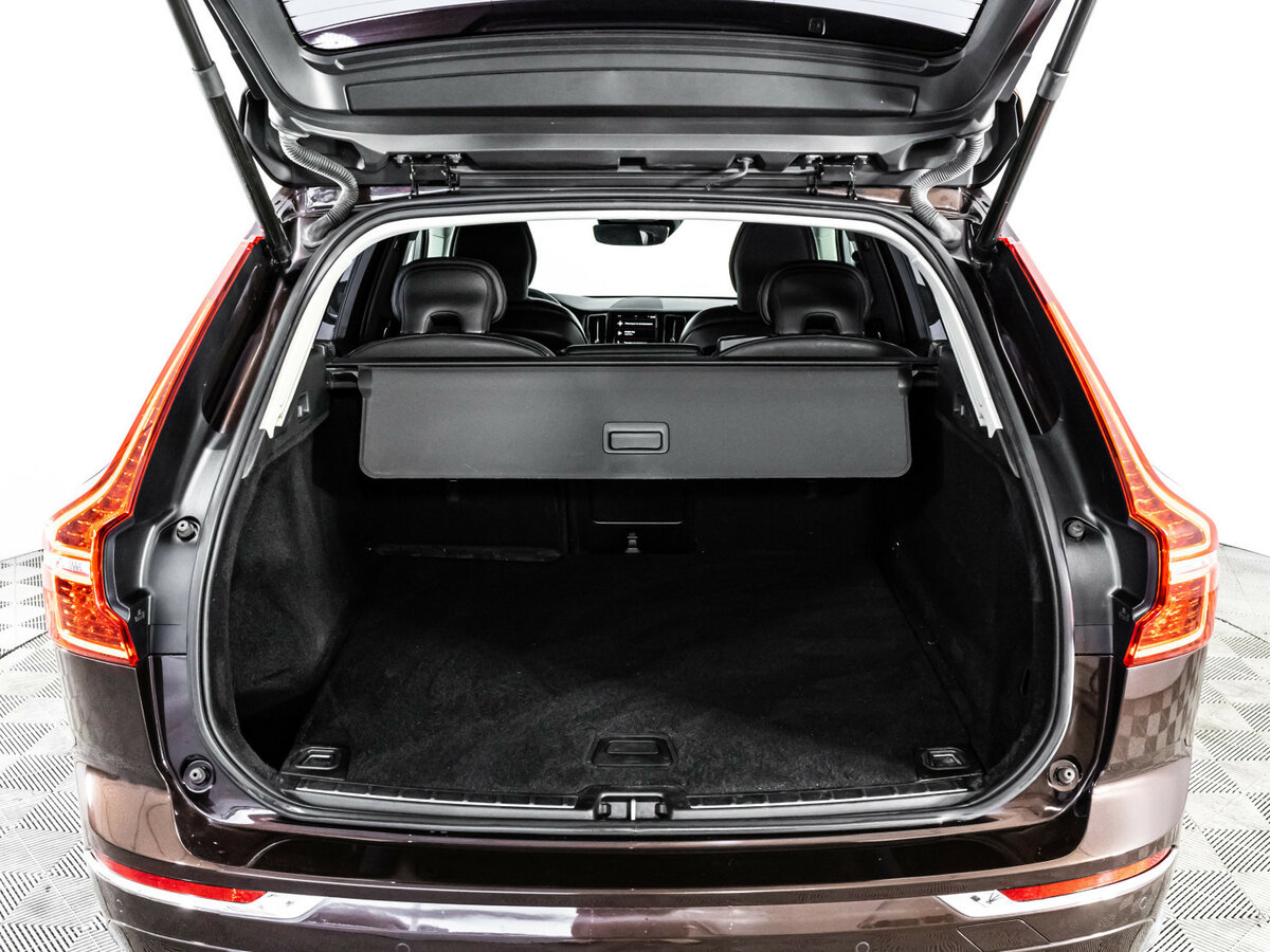 Volvo XC60 2019 года с пробегом. Фото: #21