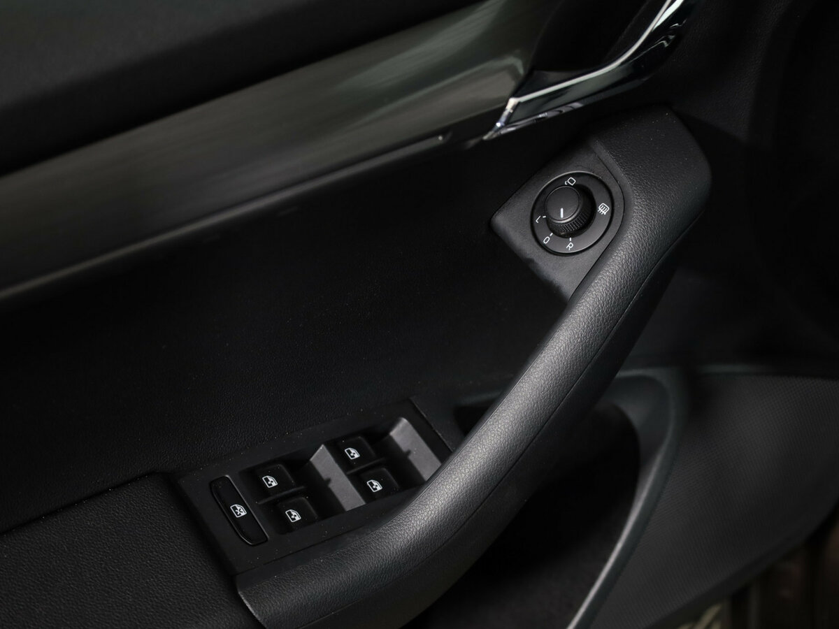 Б/У Шкода Октавия 2017 года. Фото: #22