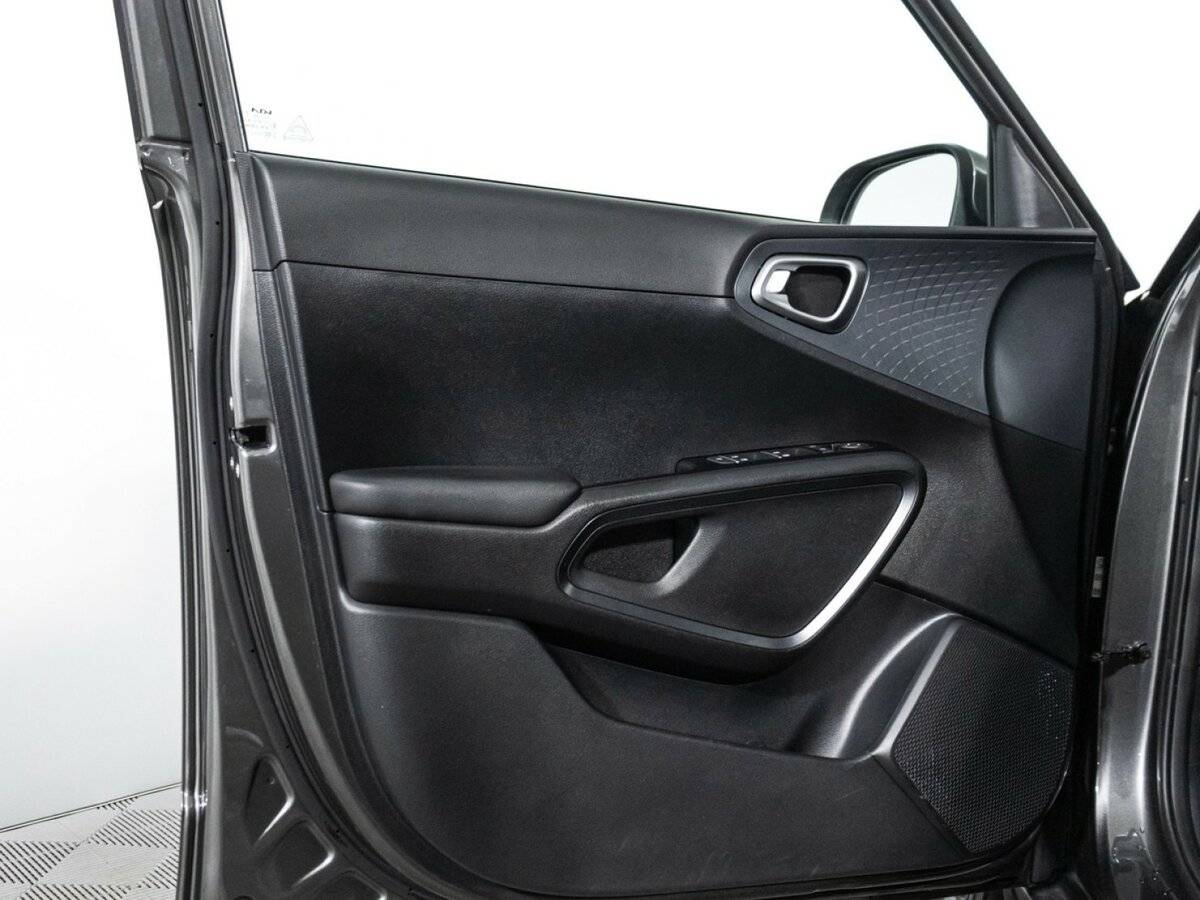 Б/У Киа Соул 2022 года. Фото: #23