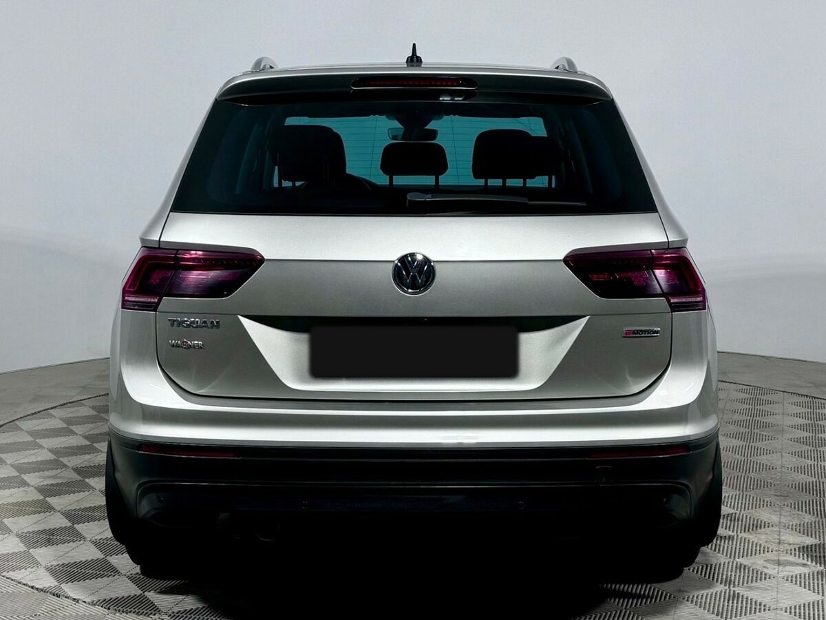 Volkswagen Tiguan 2019 года с пробегом. Фото: #5