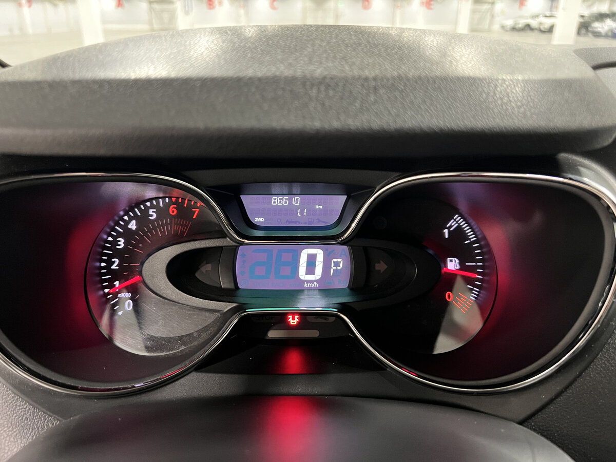 Б/У Рено Каптюр 2019 года. Фото: #12