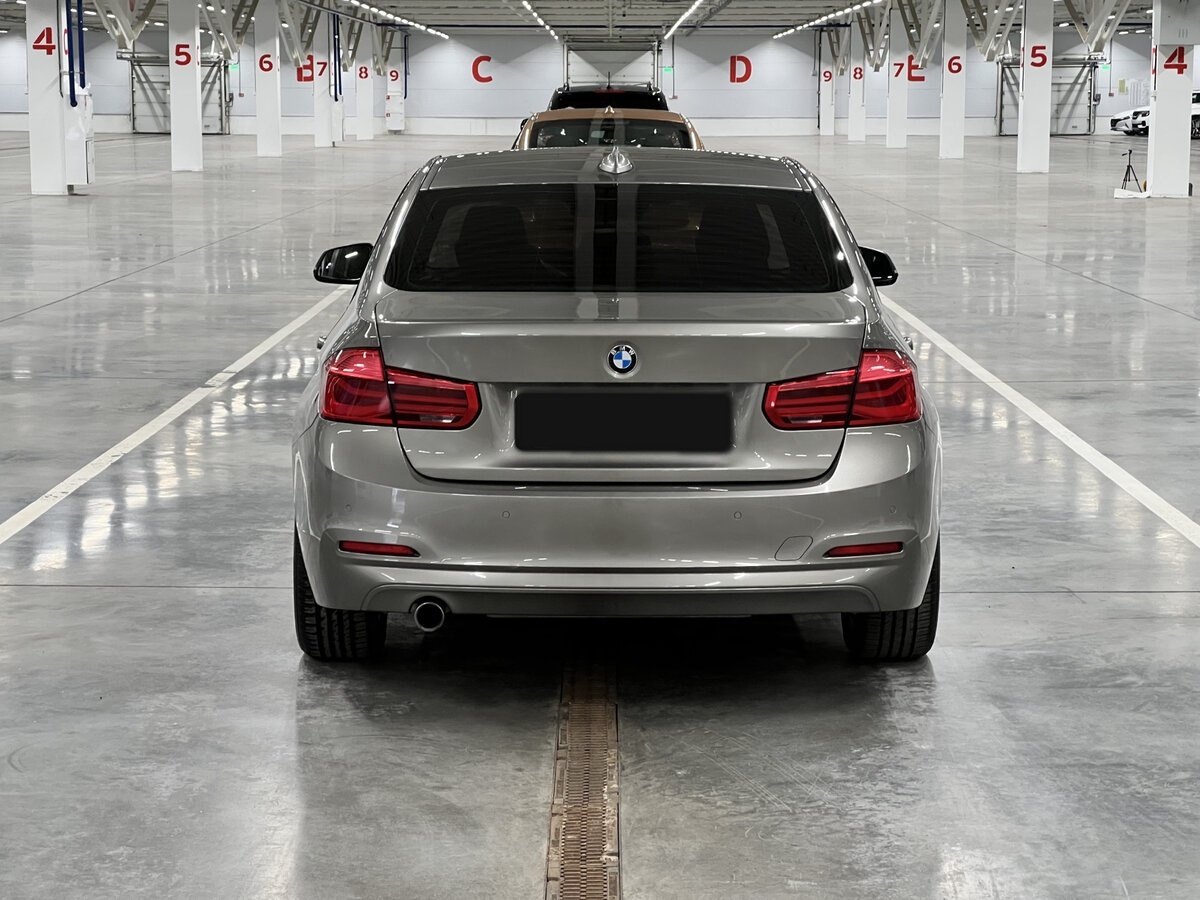 BMW 3 серии 2018 года с пробегом. Фото: #5
