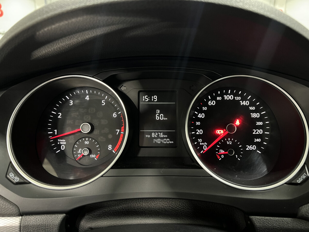 Б/У Фольксваген Джетта 2016 года. Фото: #12