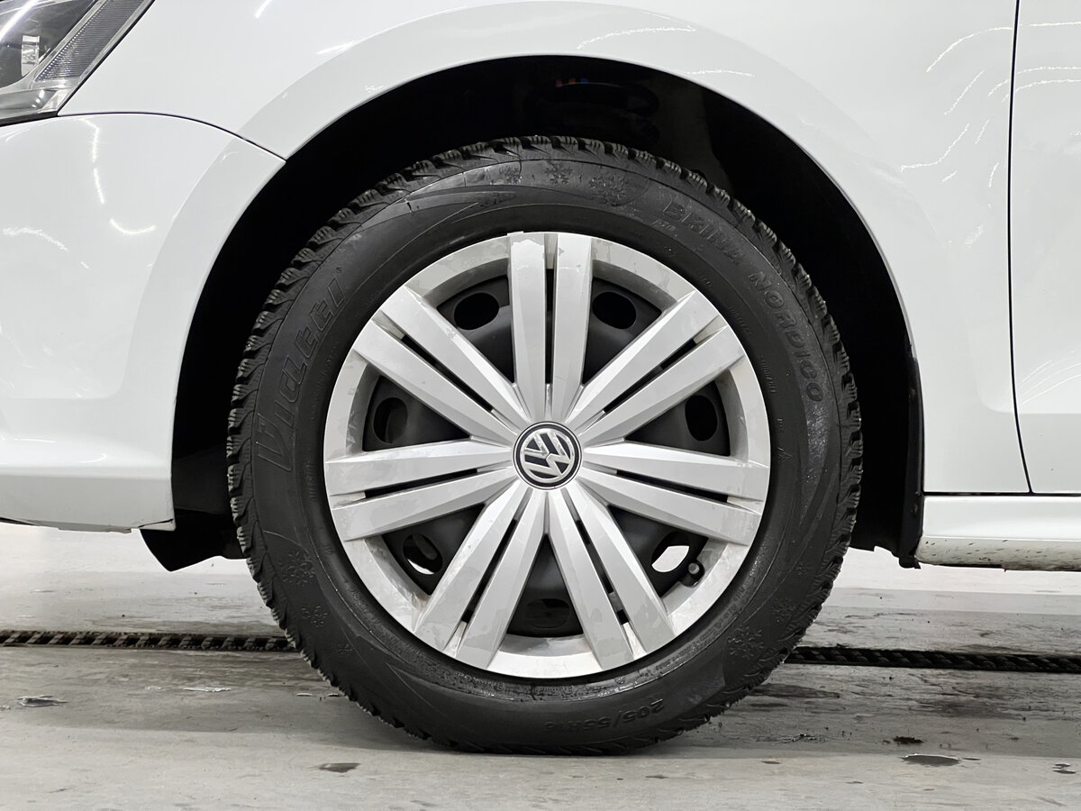 Б/У Фольксваген Джетта 2016 года. Фото: #17