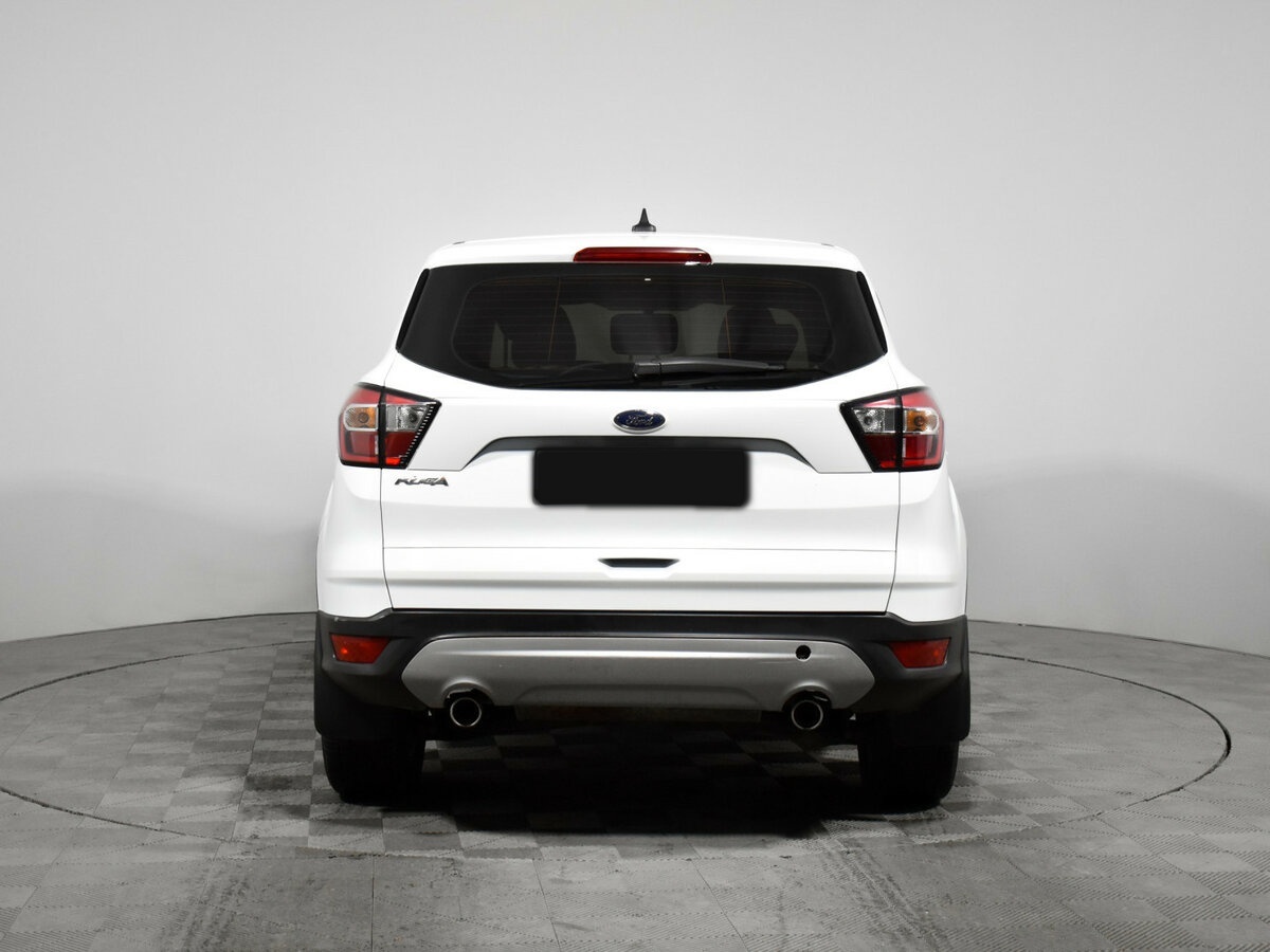 Б/У Форд Куга 2017 года. Фото: #3