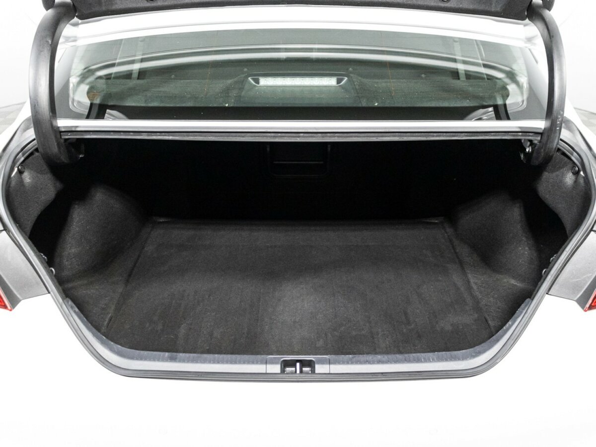 Toyota Camry 2021 года с пробегом. Фото: #12