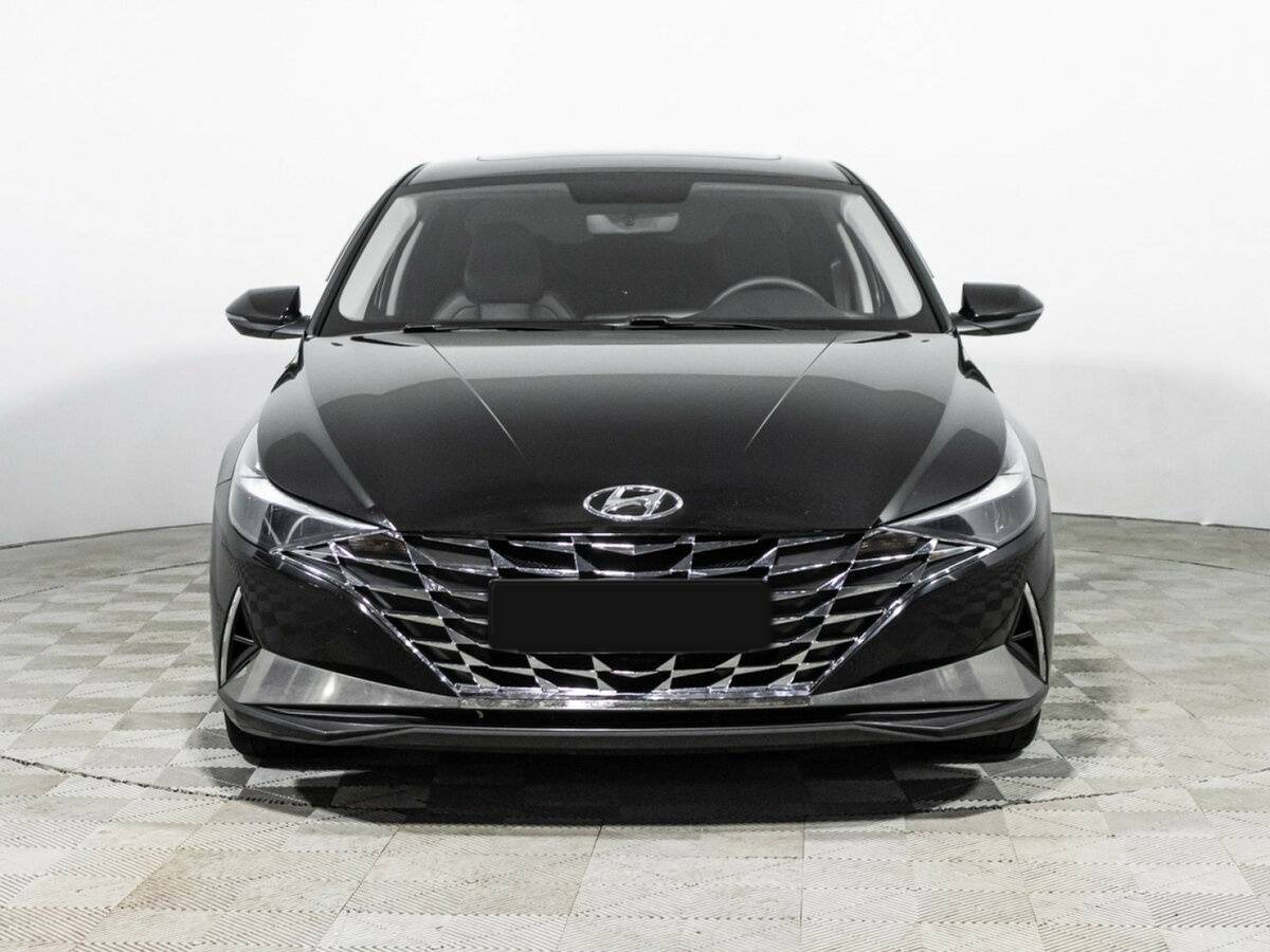 Hyundai Elantra 2023 года с пробегом. Фото: #1