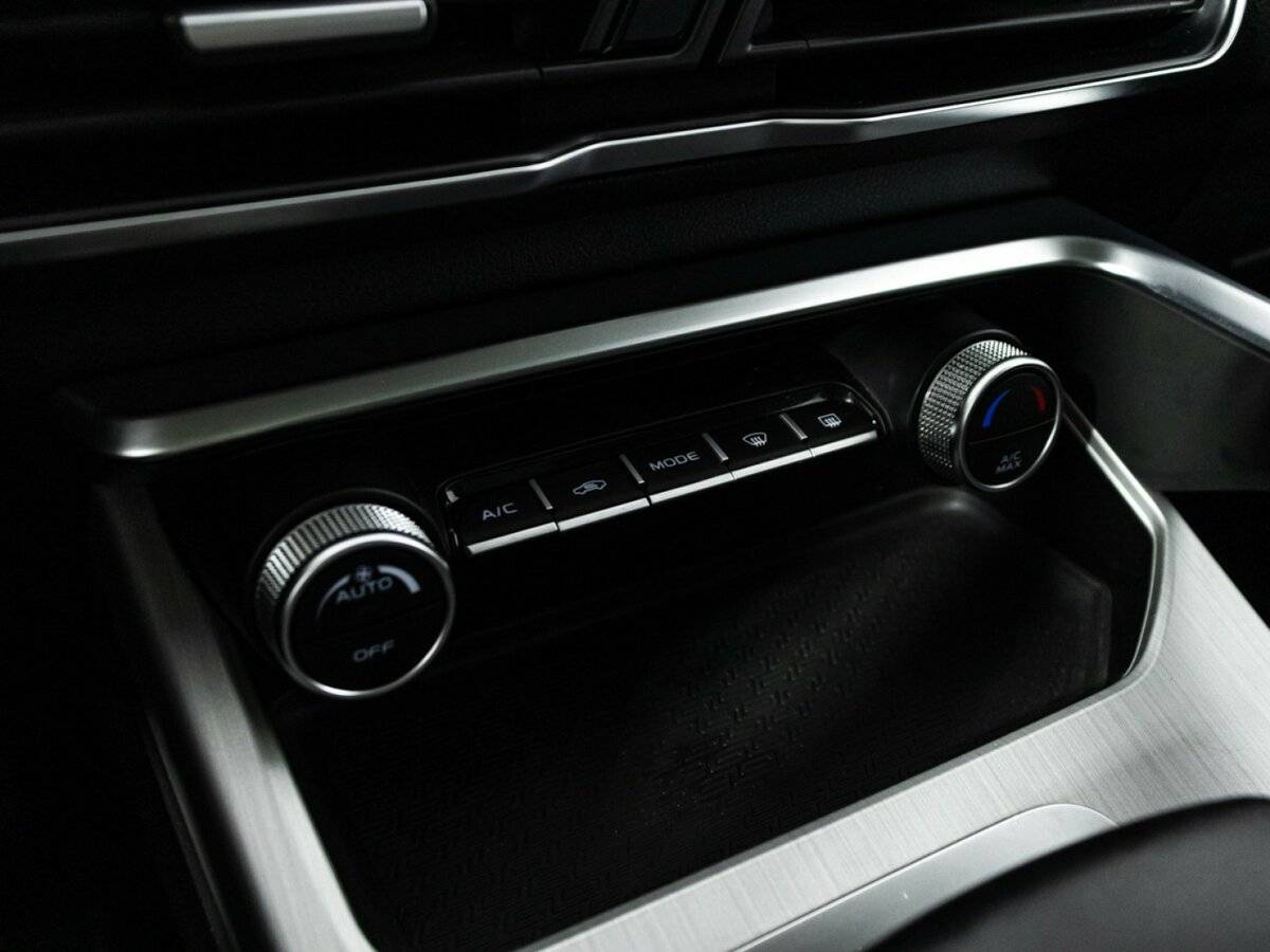 Б/У Джили Кулрэй 2022 года. Фото: #15