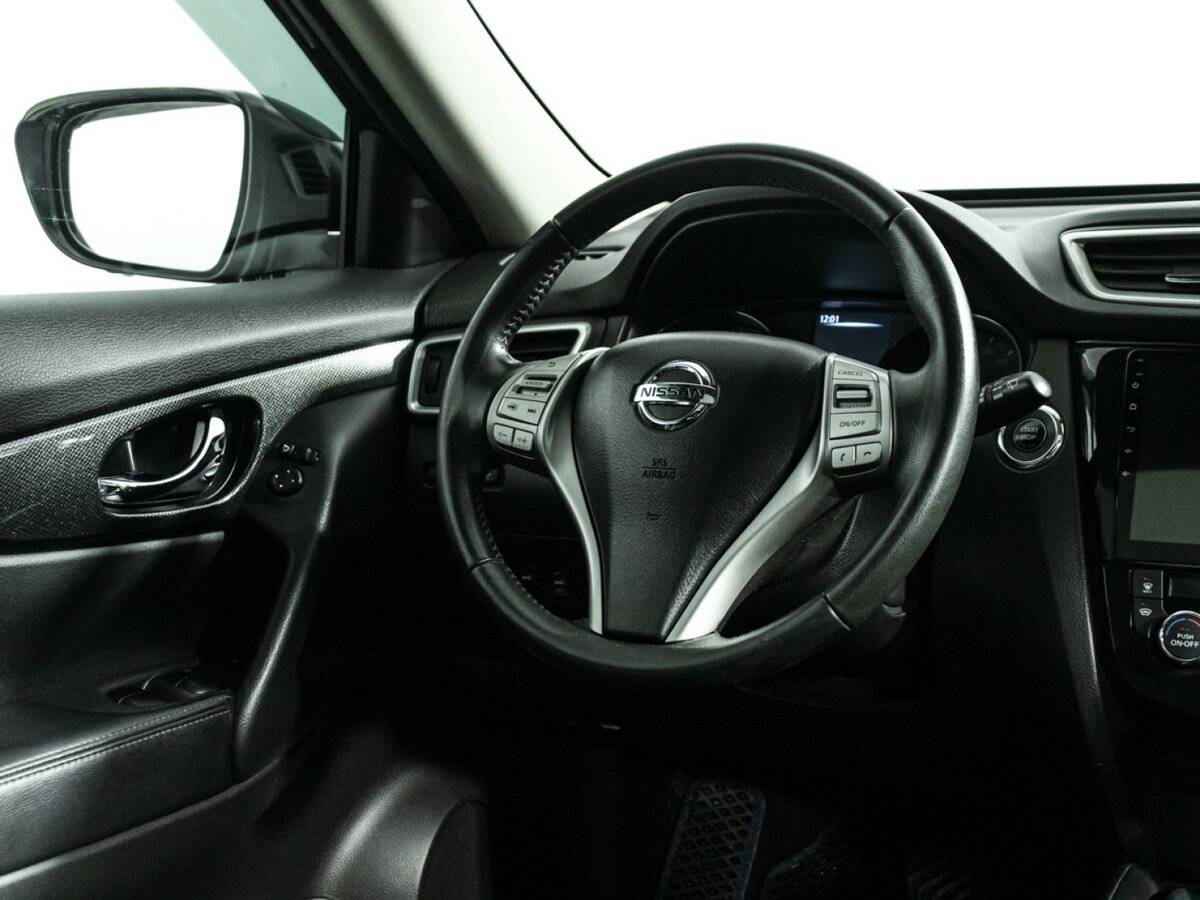 Б/У Ниссан Икс-Трейл 2017 года. Фото: #18