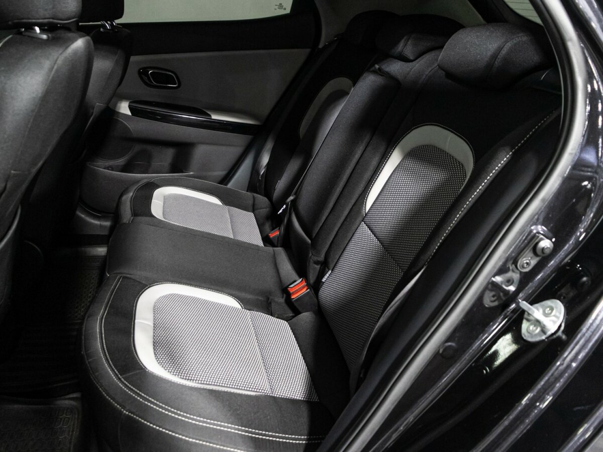 Б/У Киа Сид 2013 года. Фото: #9