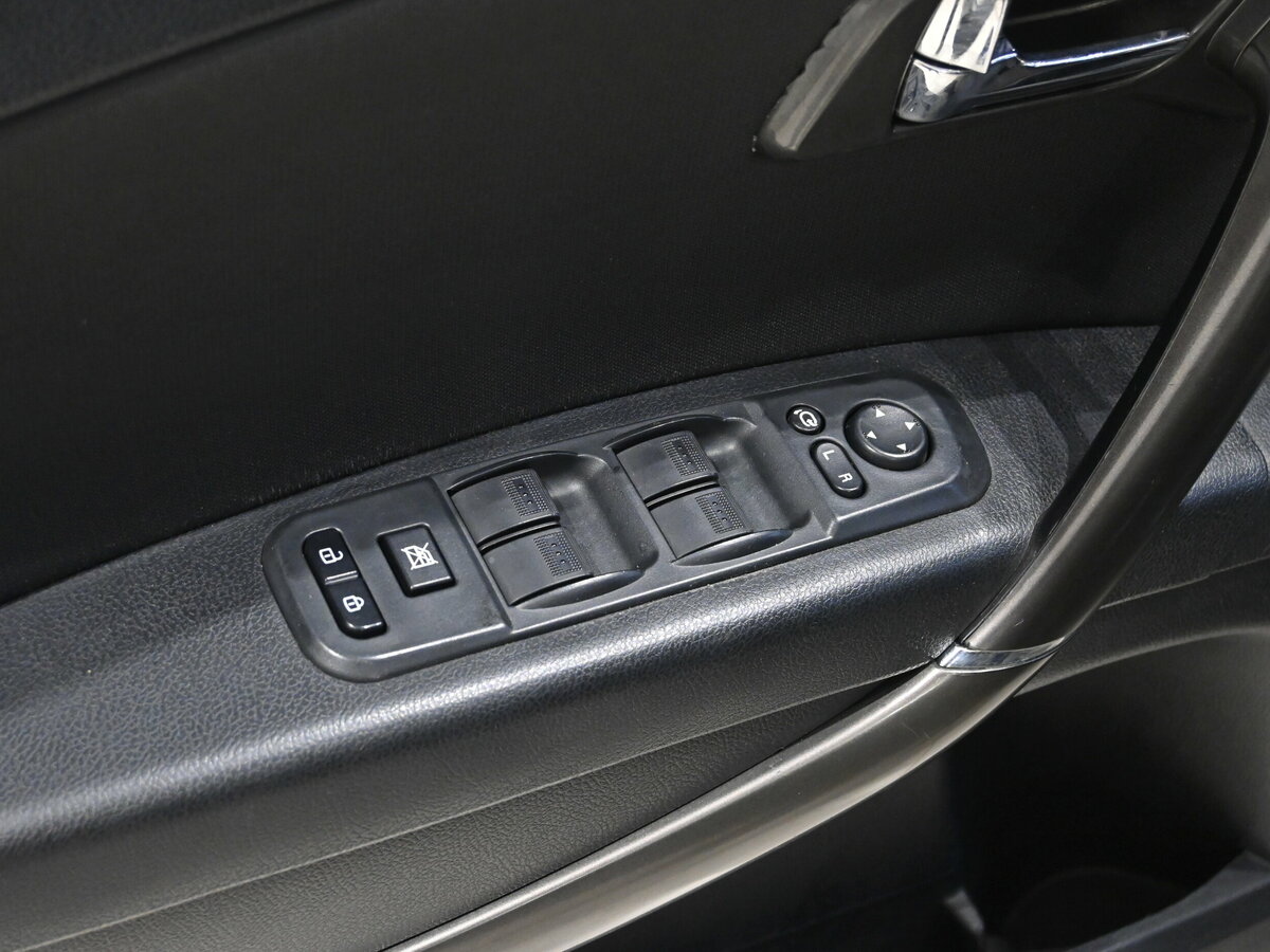 Б/У ФАВ Бестюрн Икс80 2017 года. Фото: #8