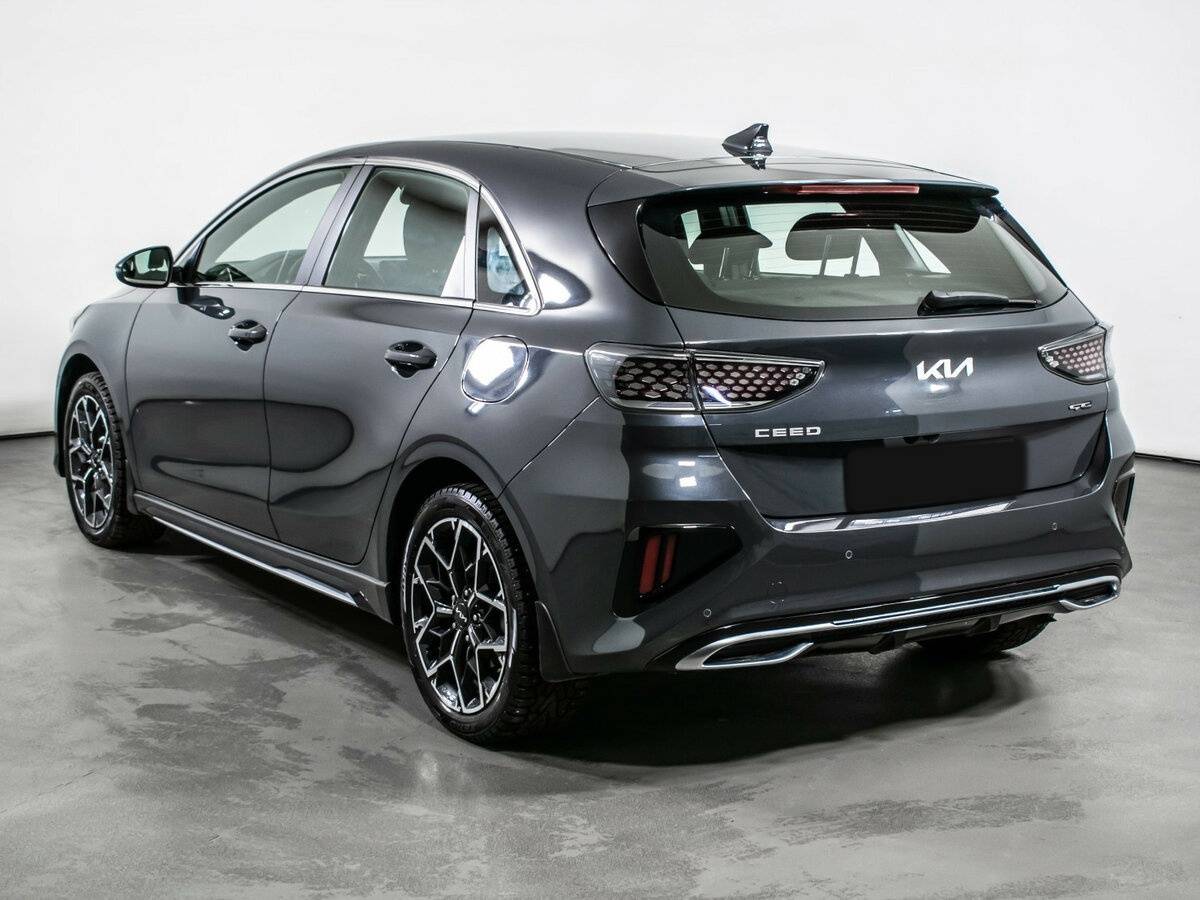 Kia Ceed 2022 года с пробегом. Фото: #4