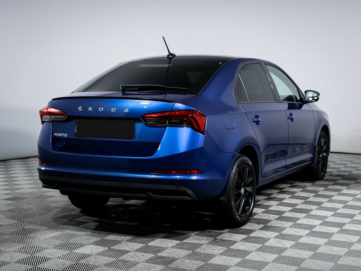 Б/У Шкода Рапид 2021 года. Фото: #3