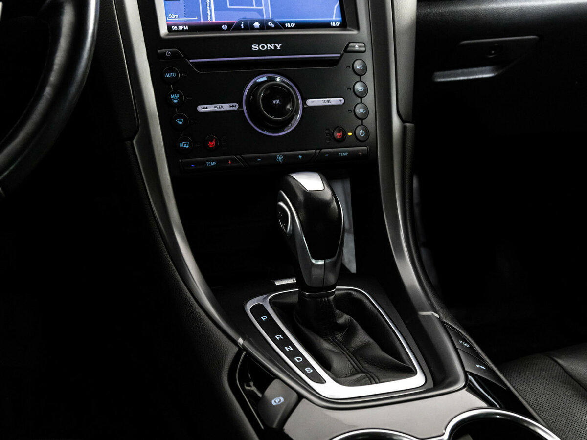 Ford Mondeo 2015 года с пробегом. Фото: #11