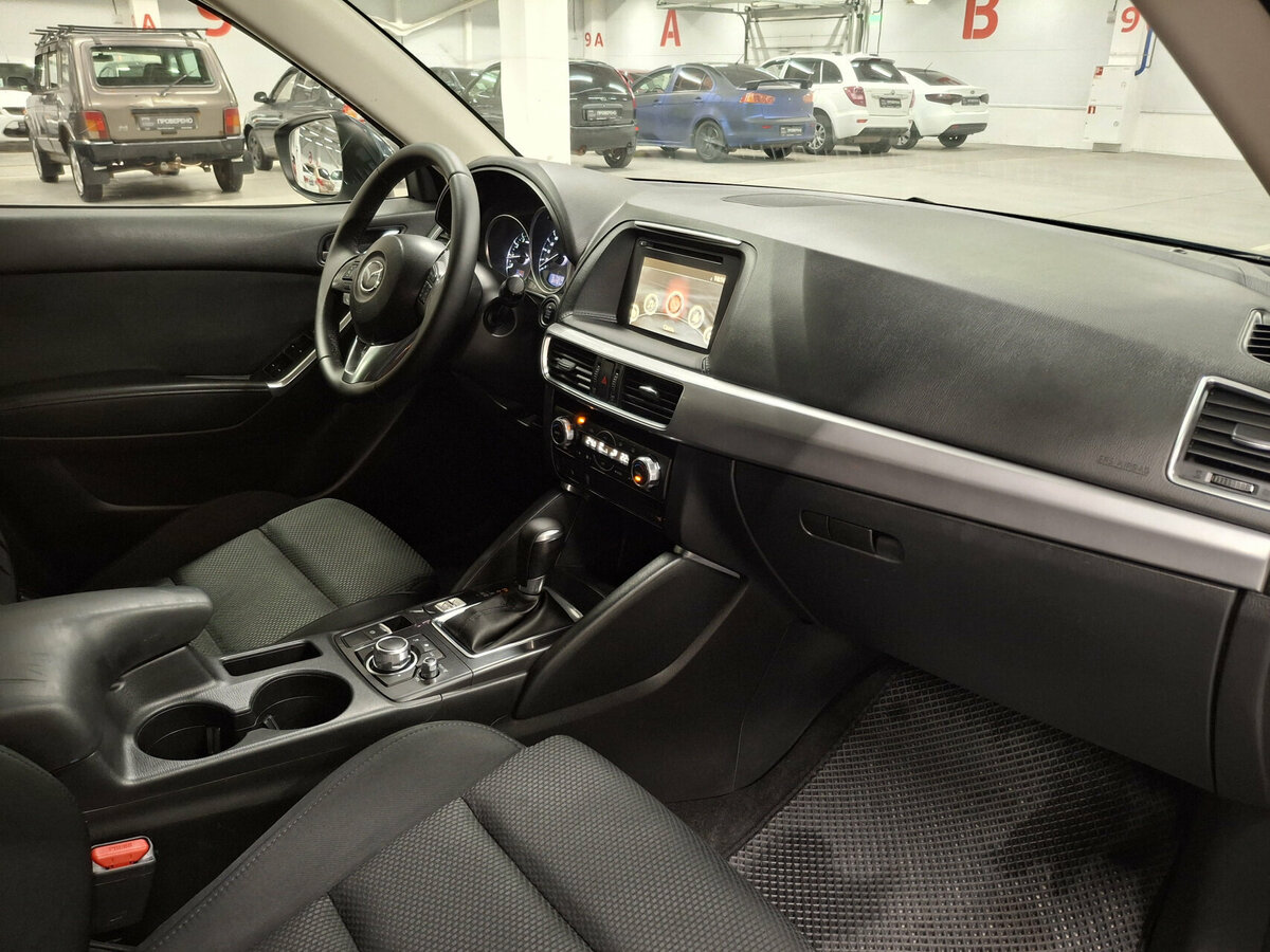 Б/У Мазда Ц-Икс-5 2016 года. Фото: #10