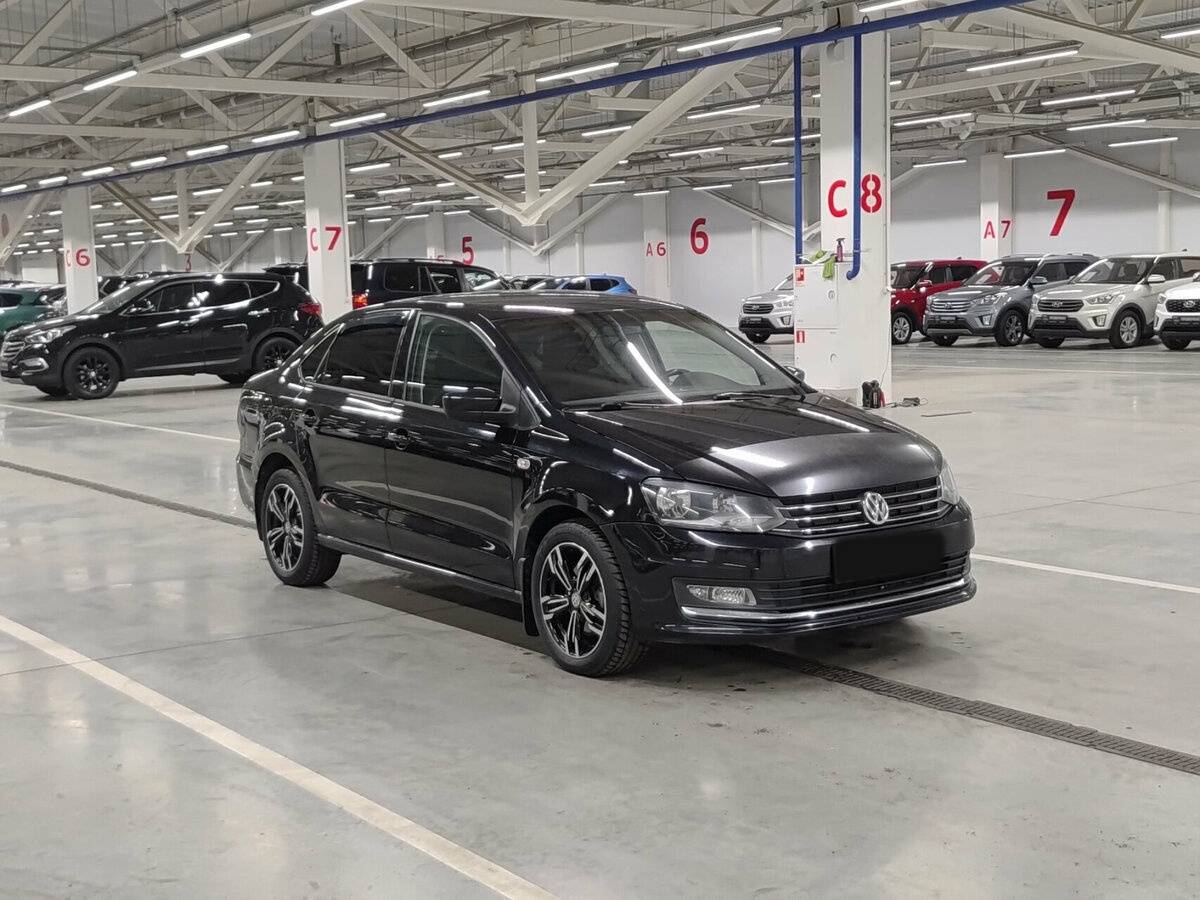 Б/У Фольксваген Поло 2016 года. Фото: #2