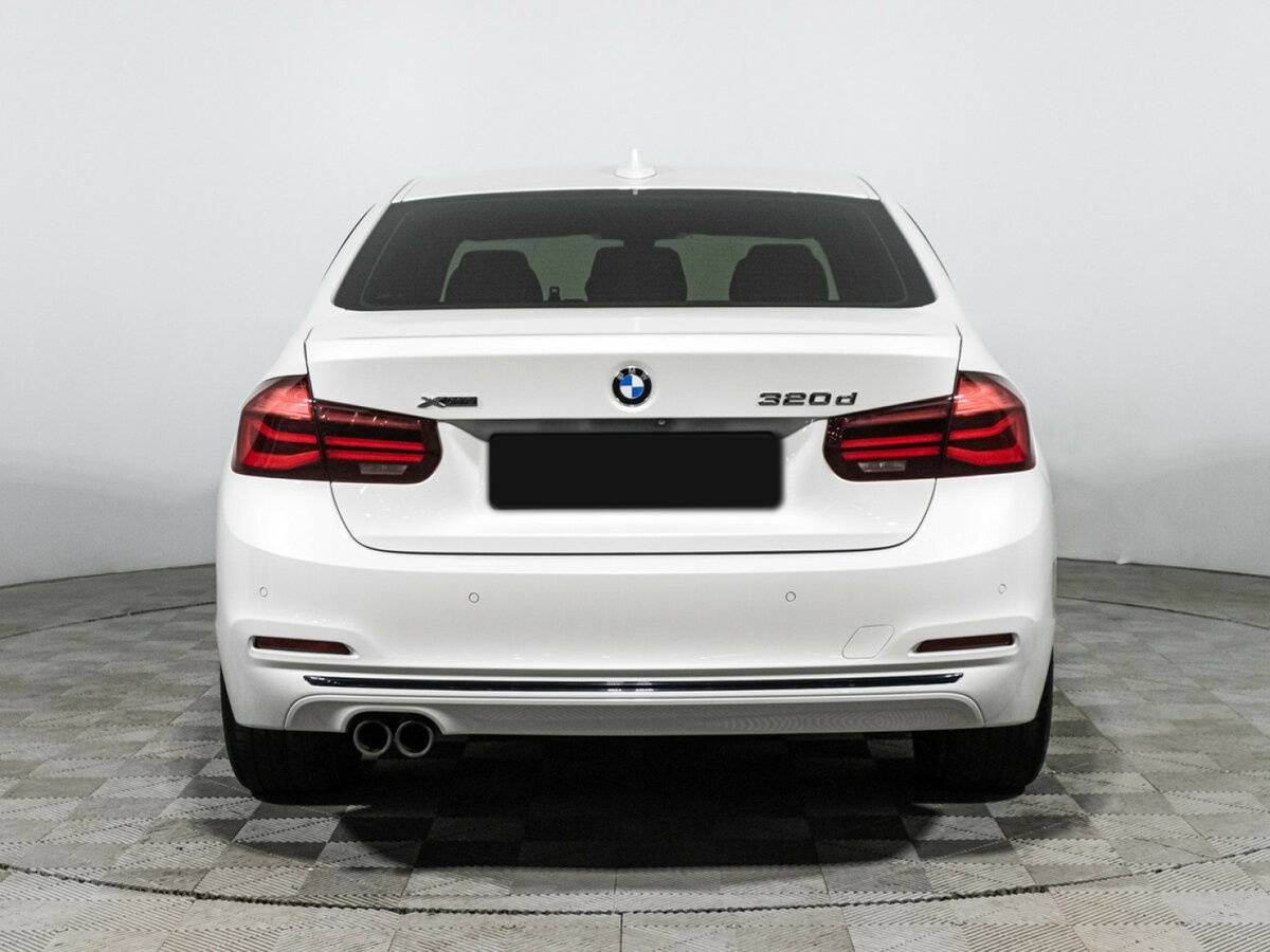 BMW 3 серии 2018 года с пробегом. Фото: #5