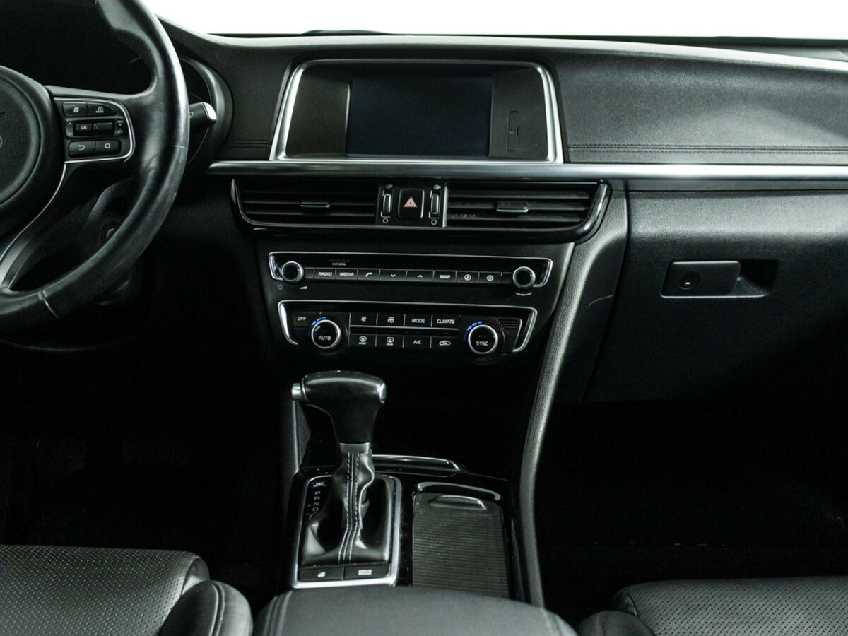 Б/У Киа Оптима 2018 года. Фото: #12