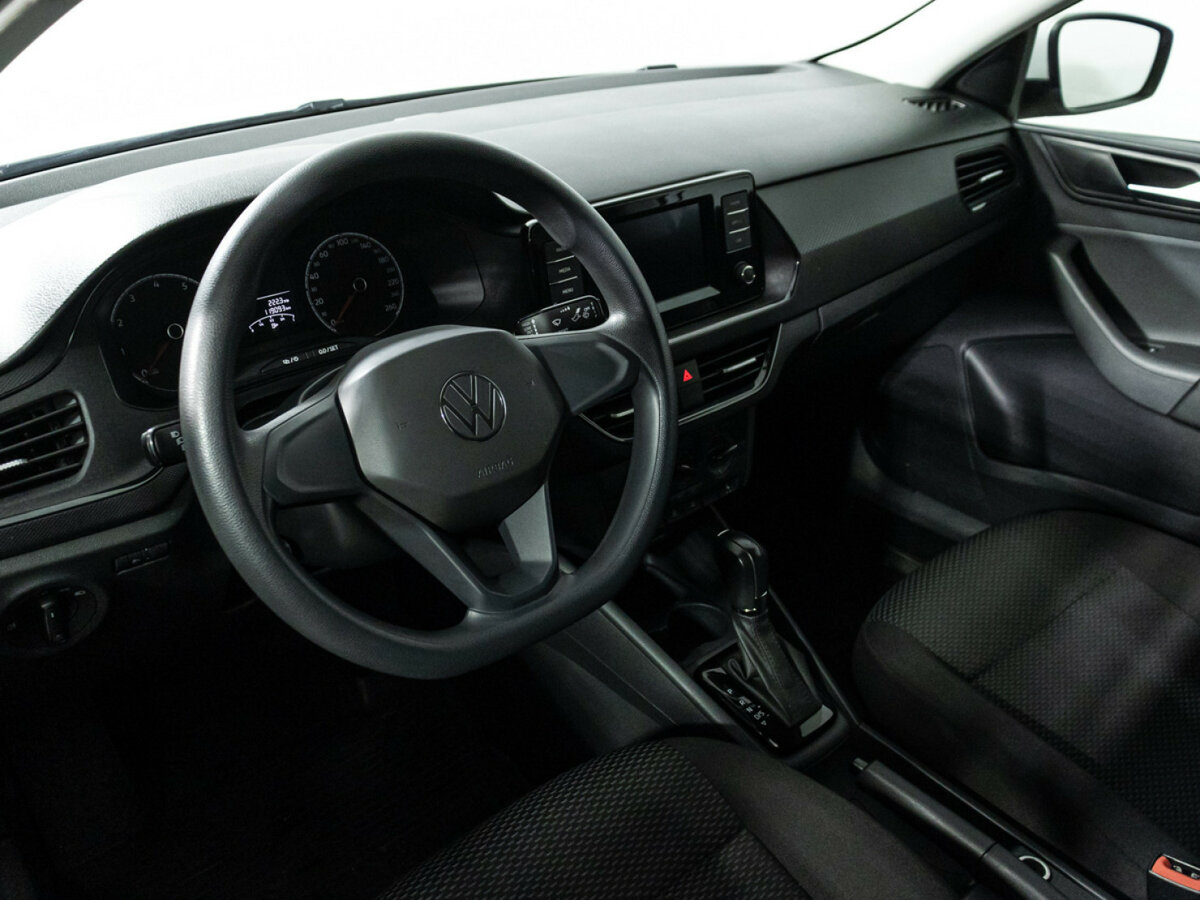 Б/У Фольксваген Поло 2021 года. Фото: #10