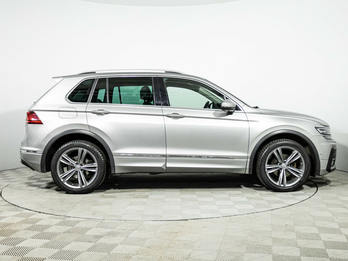 Volkswagen Tiguan 2018 года с пробегом. Фото: #3