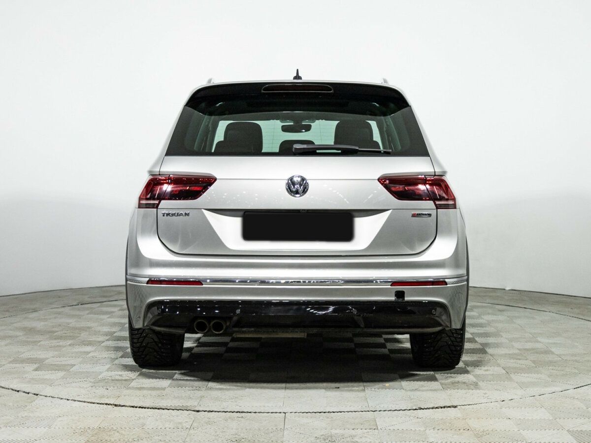 Volkswagen Tiguan 2018 года с пробегом. Фото: #5