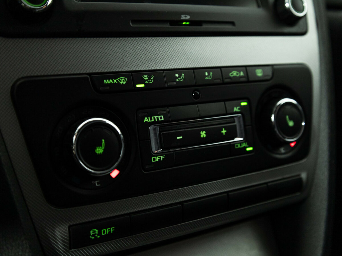 Skoda Octavia 2012 года с пробегом. Фото: #15