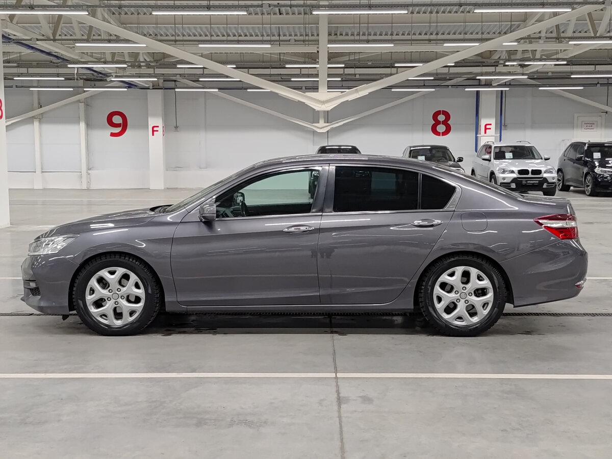 Honda Accord 2016 года с пробегом. Фото: #7
