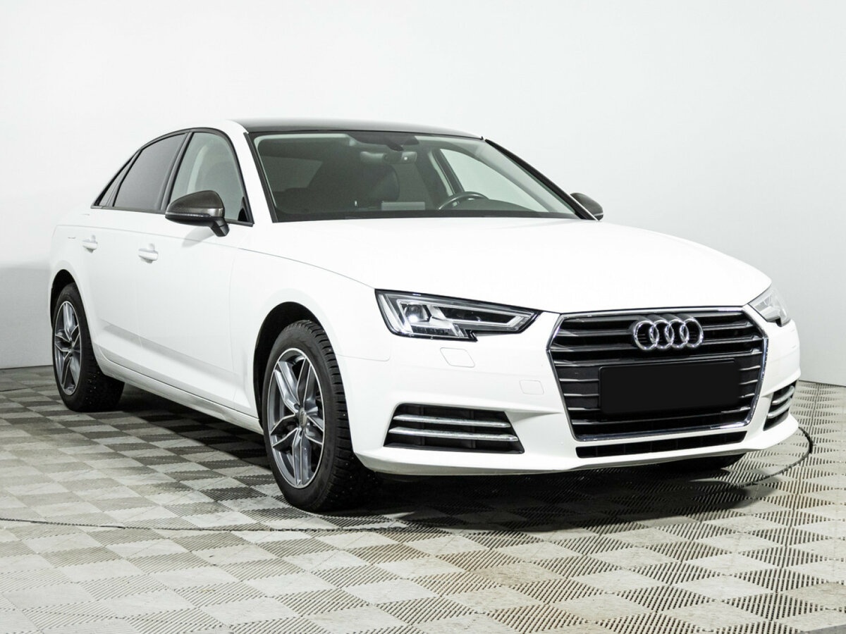 Audi A4 2018 года с пробегом. Фото: #2