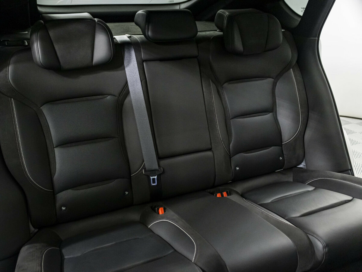 Geely Tugella 2023 года с пробегом. Фото: #12