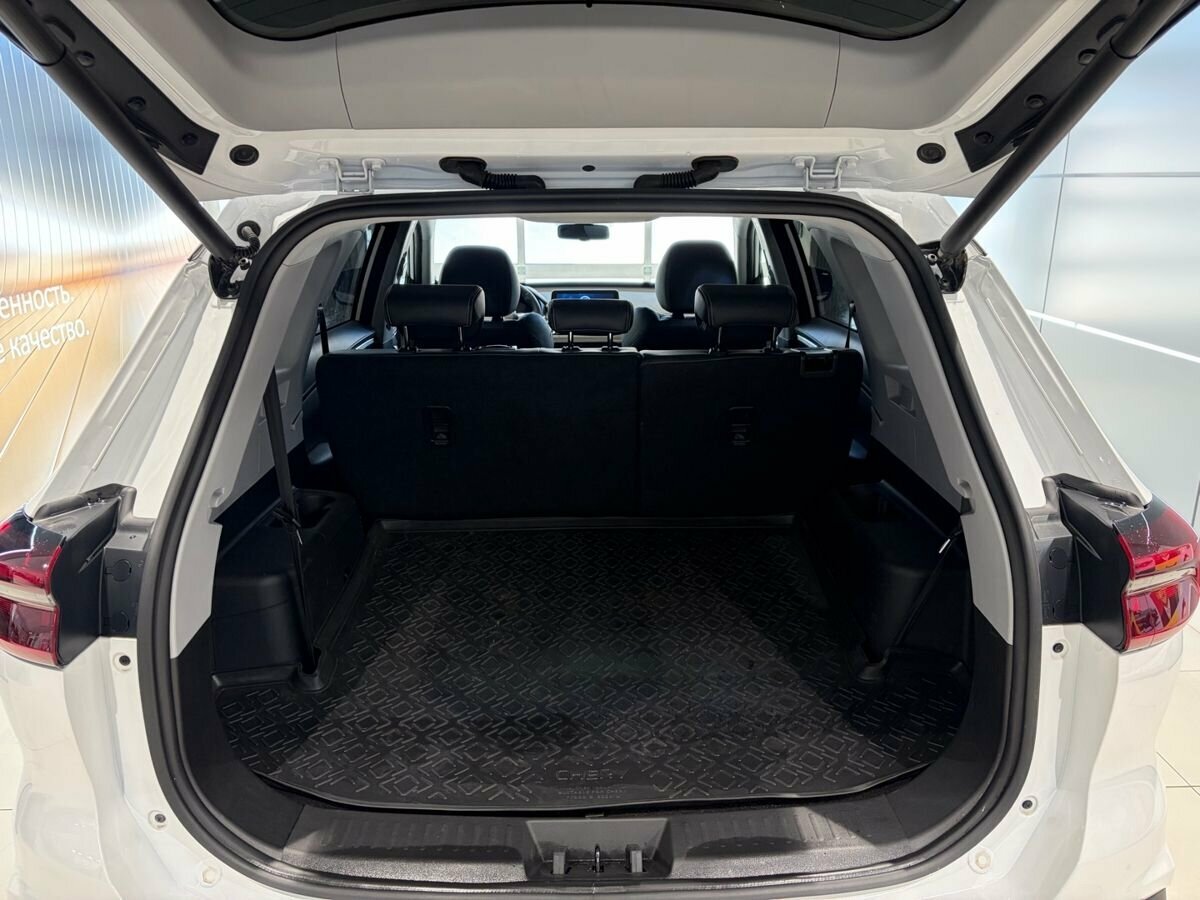 Chery Tiggo 8 2023 года с пробегом. Фото: #10