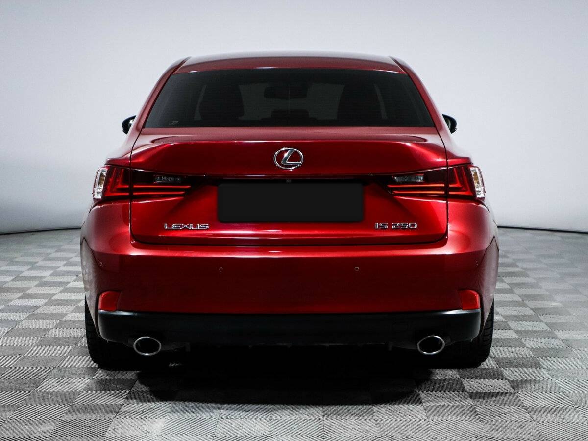 Lexus IS 2013 года с пробегом. Фото: #4