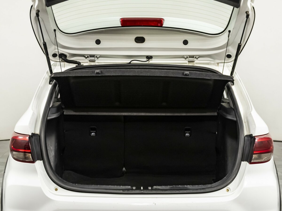 Б/У Киа Рио 2019 года. Фото: #10