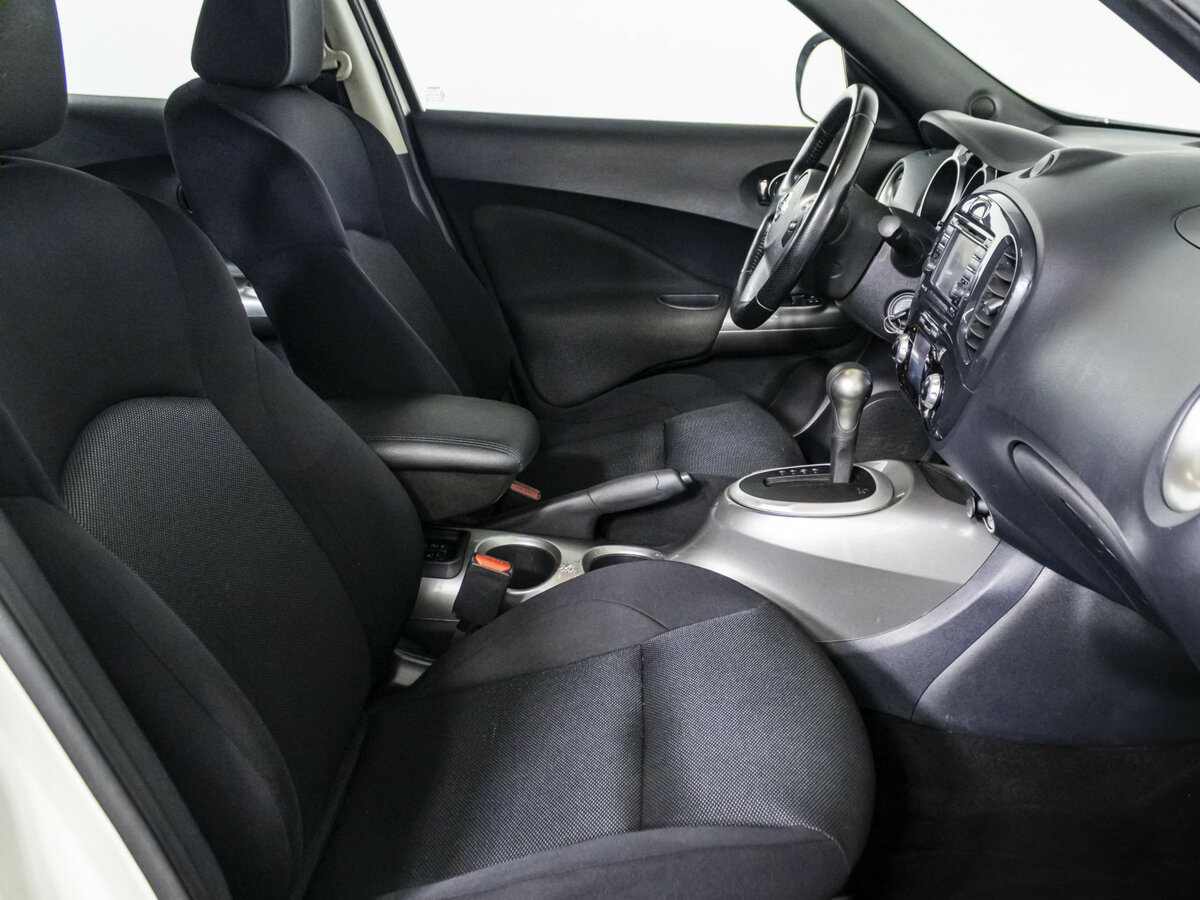 Б/У Ниссан Жук 2012 года. Фото: #7