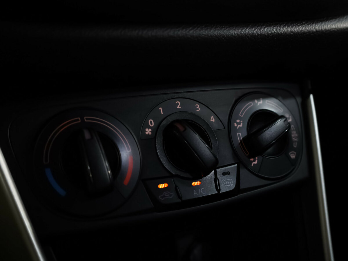 Б/У Сузуки С-Икс4 2017 года. Фото: #14